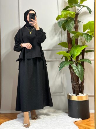 Desenli Siyah Etekli Takım