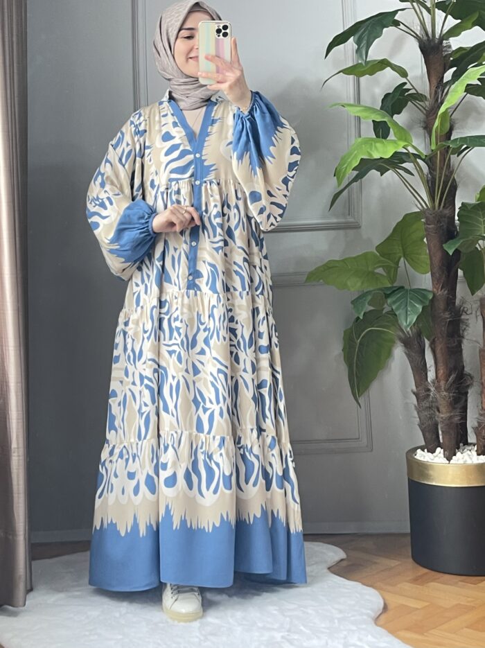 Önü patlı Mavi desenli elbise (2)