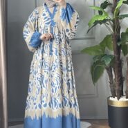 Önü patlı Mavi desenli elbise (2)