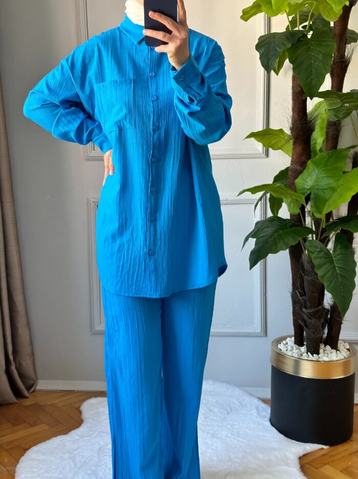 Perry Mavi Takım , (4) Perry Mavi Takım , (4)