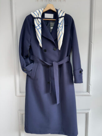 Astarlı Fularlı Trençkot